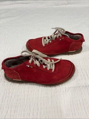 The North Face Ladies Red Suede Casual Shoes 
Size 7